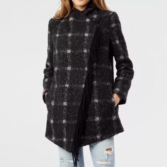 Sam Edelman Jackets & Blazers - Sam Edelman Black and Gray Plaid Women's Cape